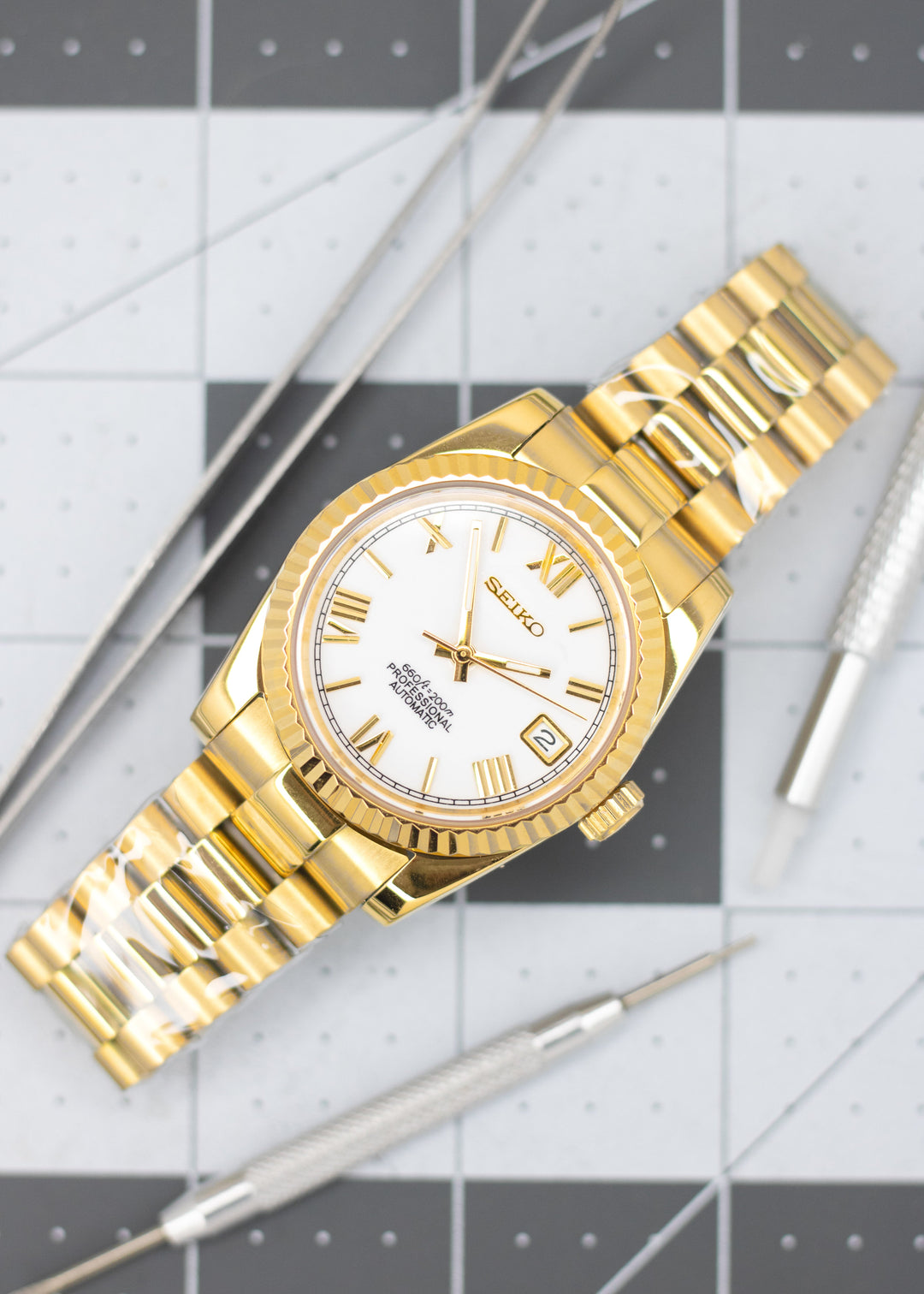 Gold White Roman DJ 36MM