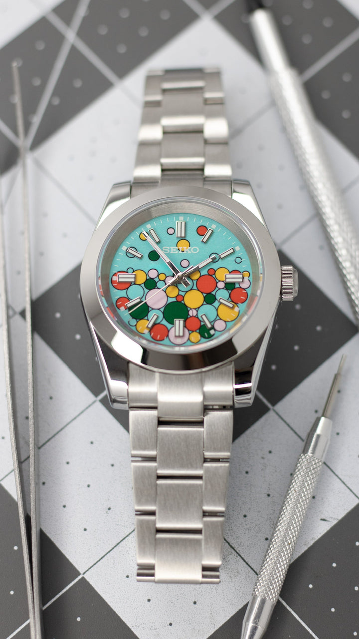 Celebrate Mod 36MM