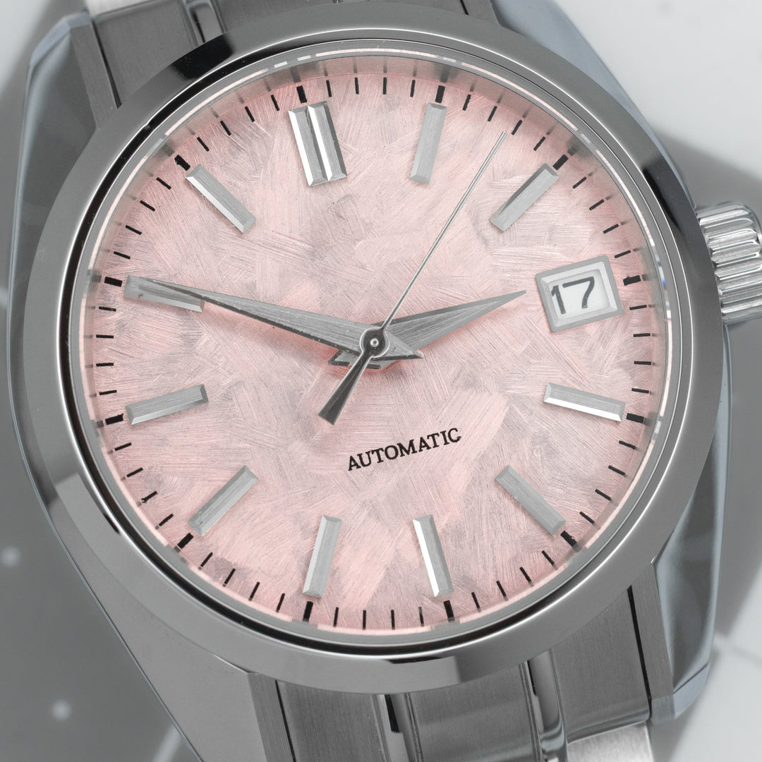 36mm Cherry Classic 36mm - Chrono Canada