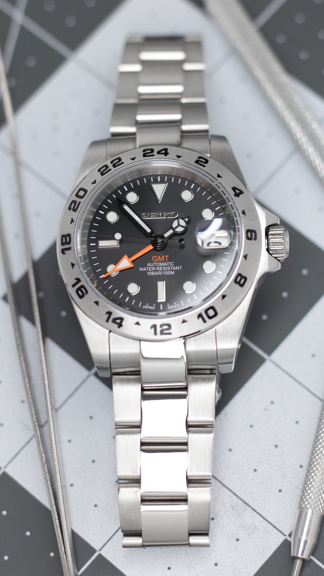 Dark Horse GMT