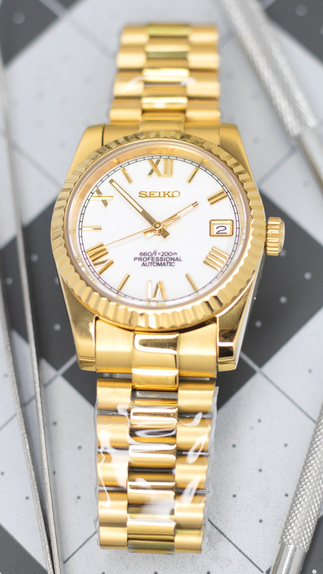 Gold White Roman DJ 36MM