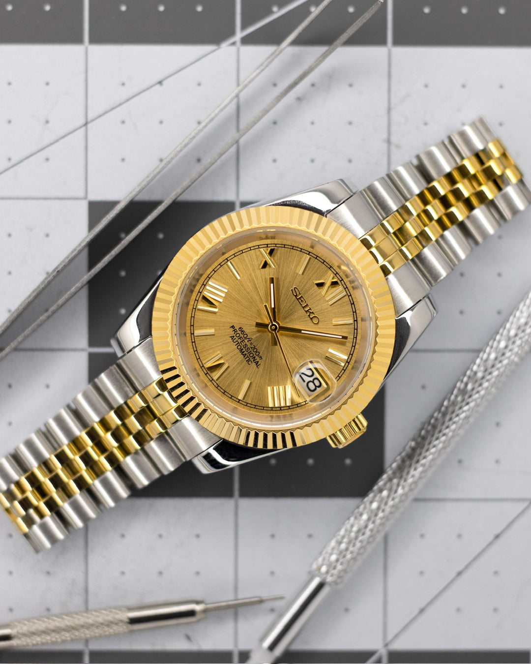 Roman Gold Two-Tone DJ