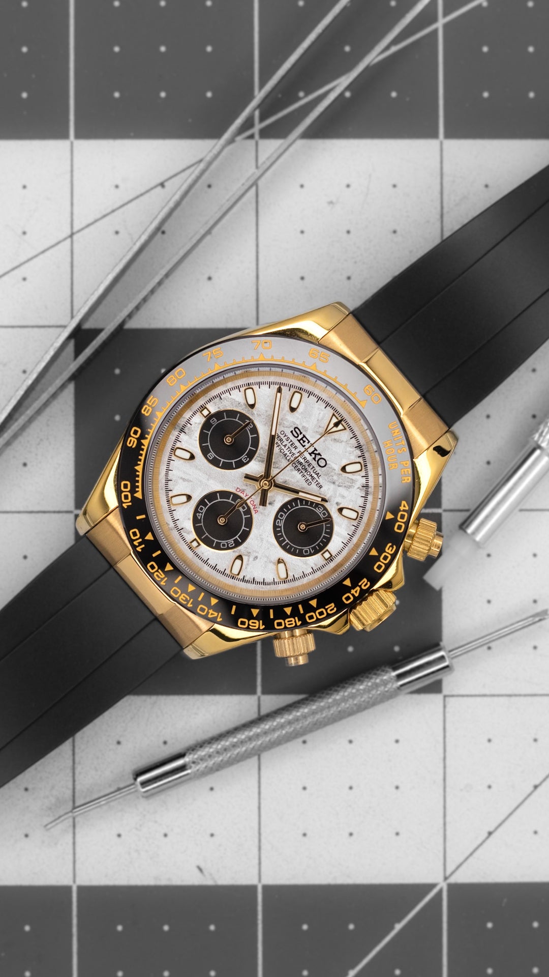 (Gold) Meteorite Chronograph