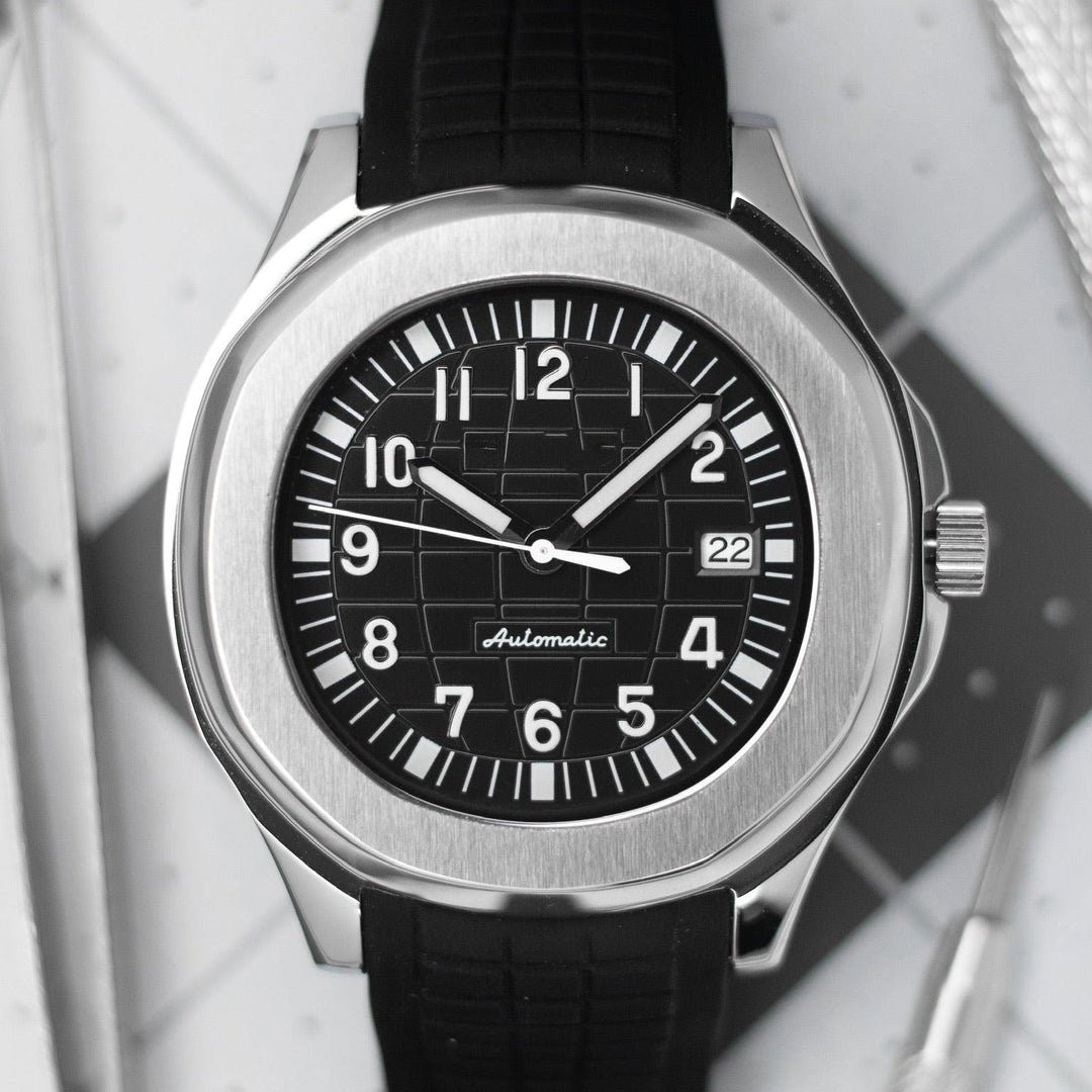 Black Aqua - Chrono Canada