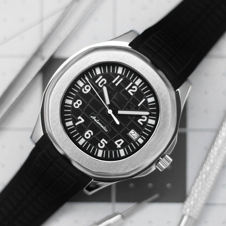 Black Aqua - Chrono Canada