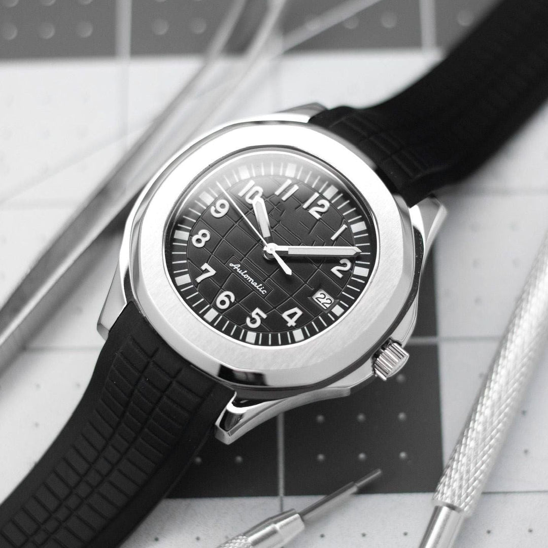 Black Aqua - Chrono Canada