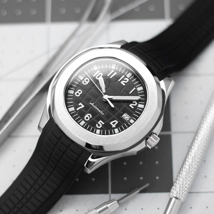 Black Aqua - Chrono Canada