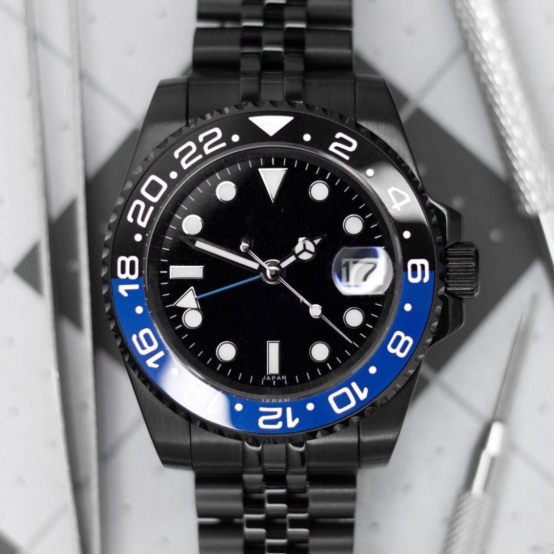 Black Bat GMT - Chrono Canada