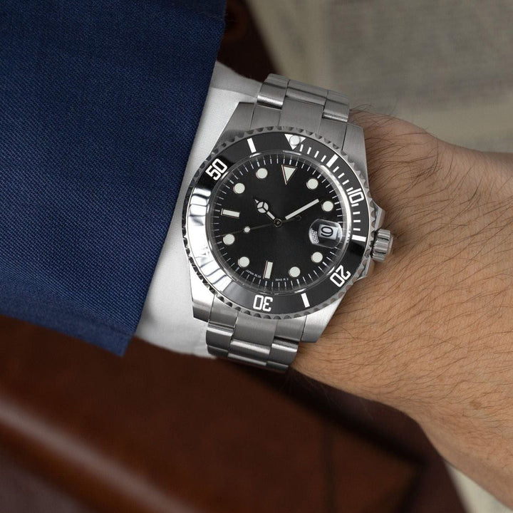 Black Ceramic Sub - Chrono Canada