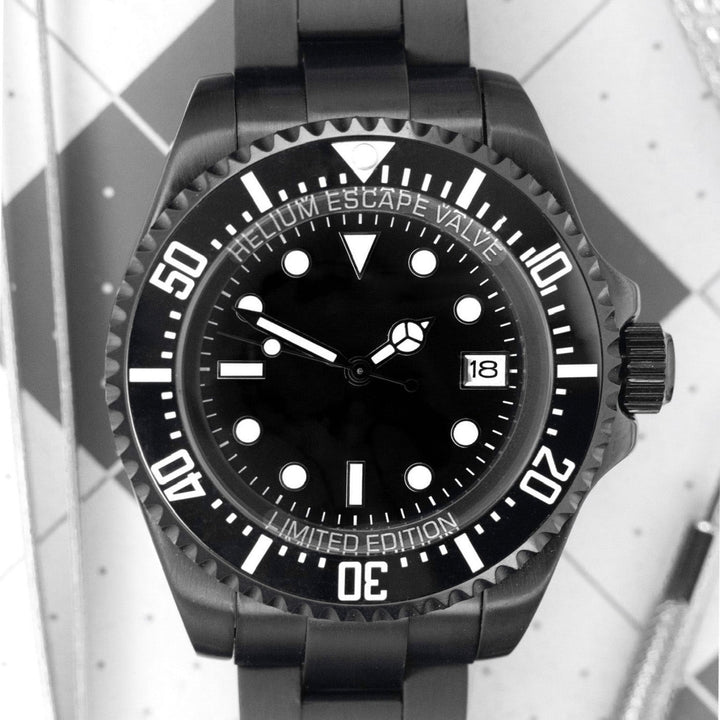 Black Deep Living Mod - Chrono Canada