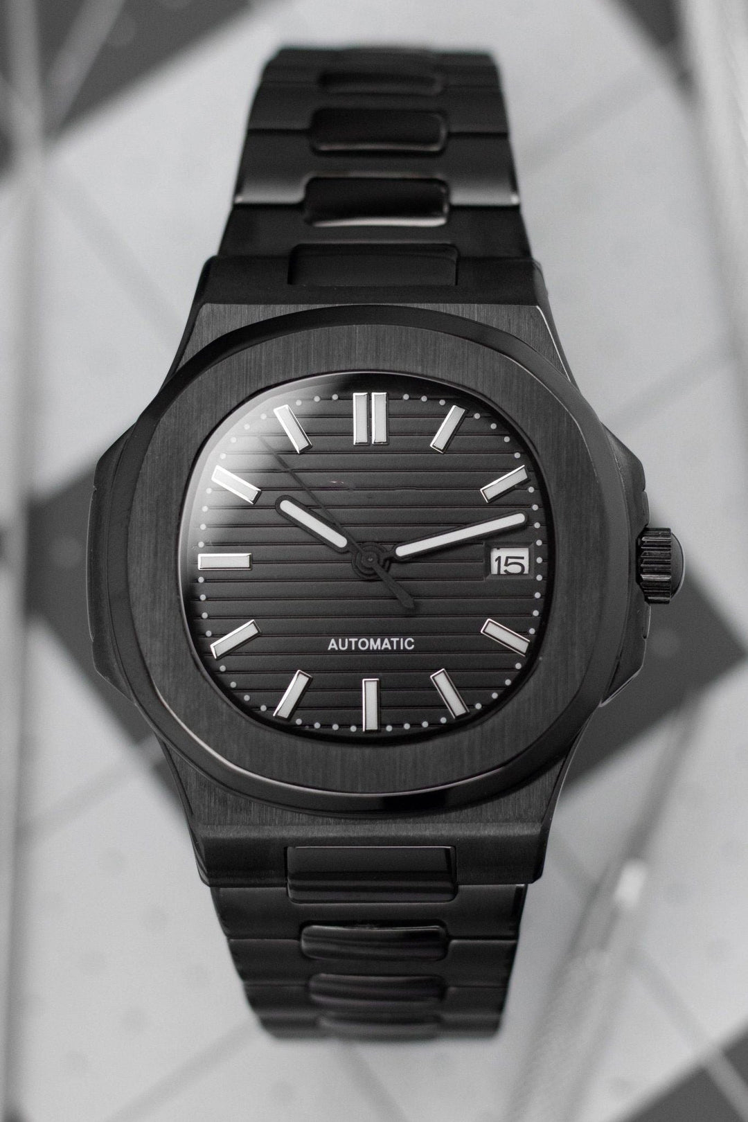 Black Naut - Chrono Canada