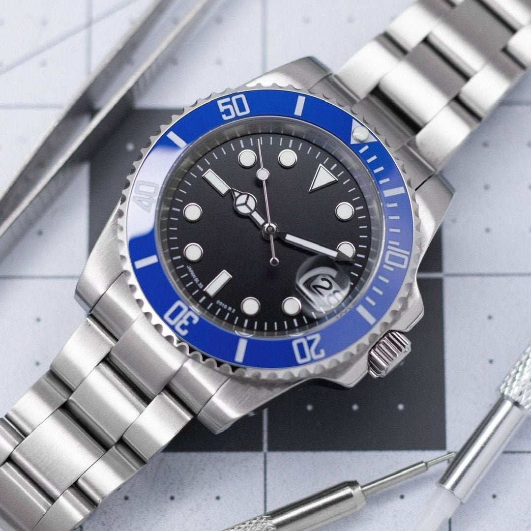 Blue Black Sub - Chrono Canada