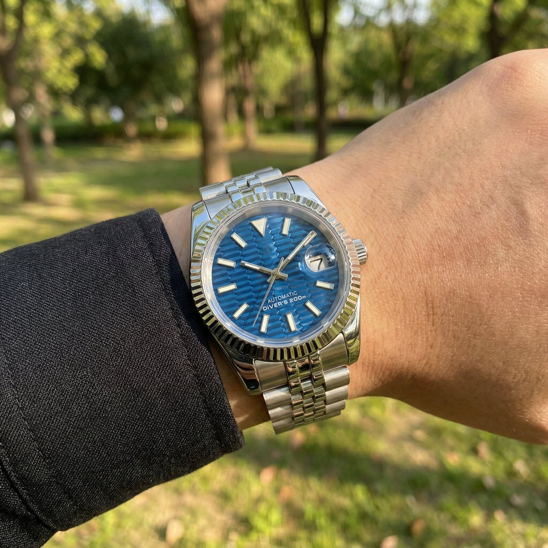 Blue Motif DJ - Chrono Canada