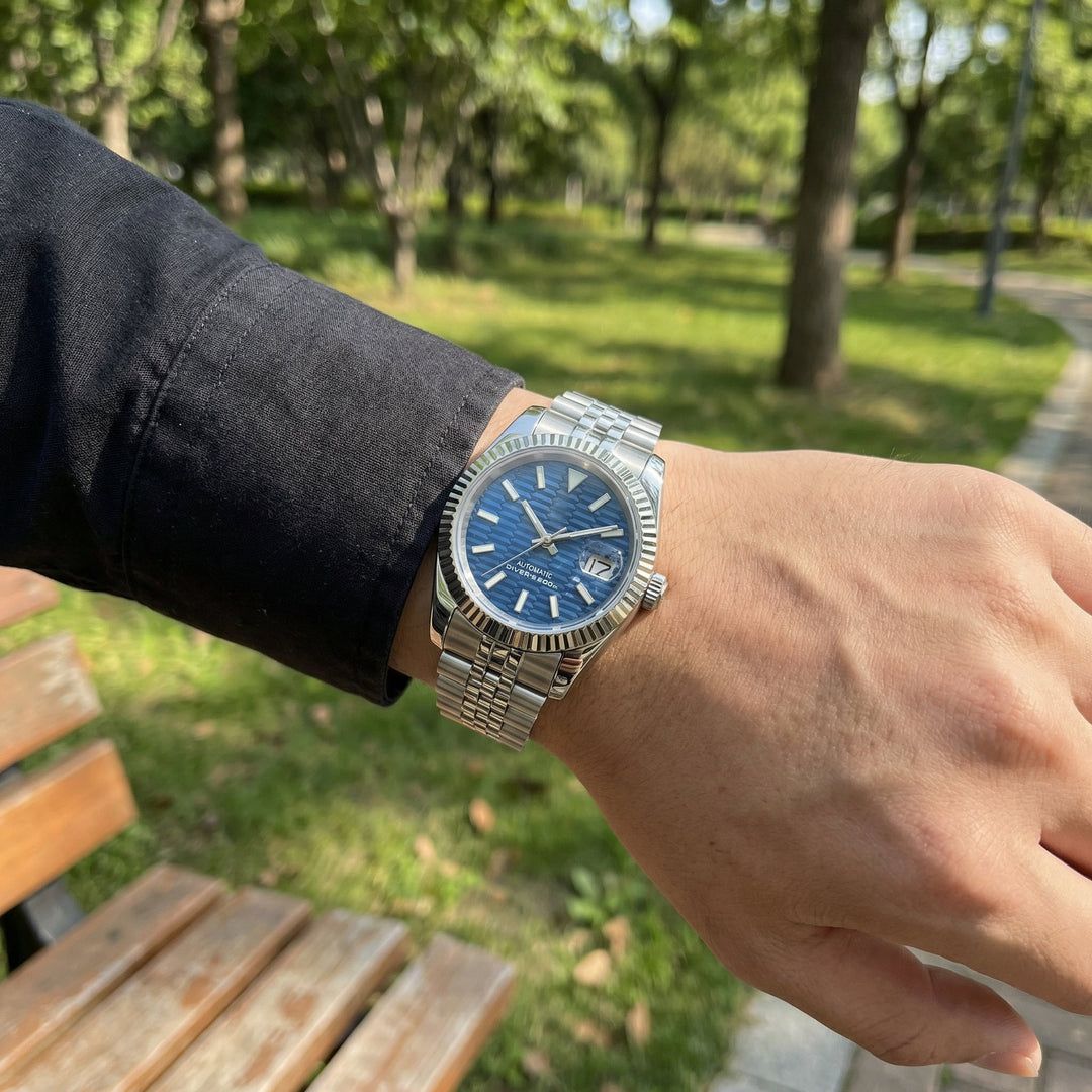 Blue Motif DJ - Chrono Canada