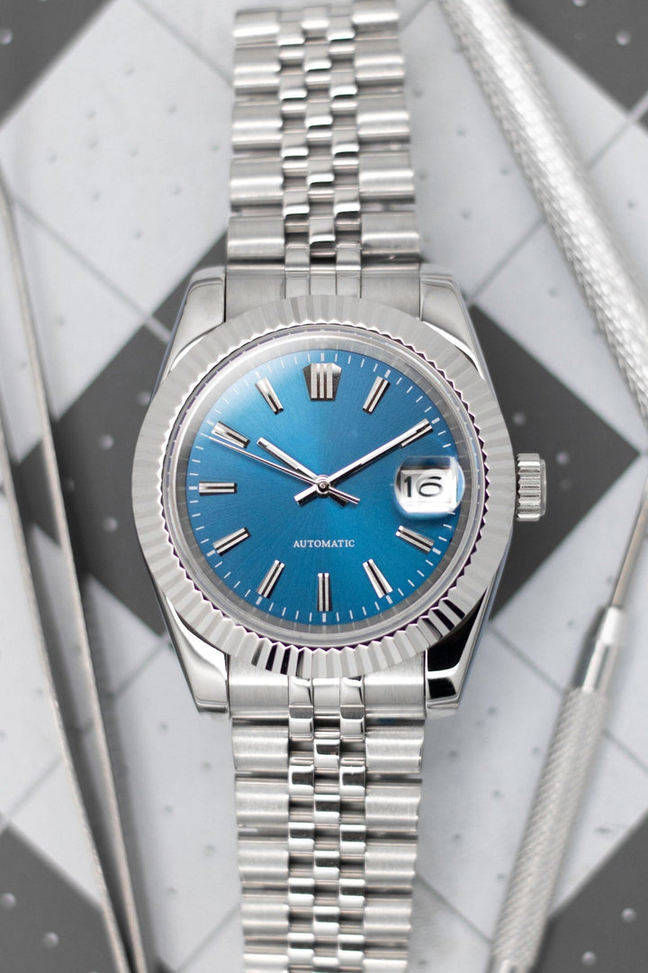 Blue Sunburst DJ - Chrono Canada