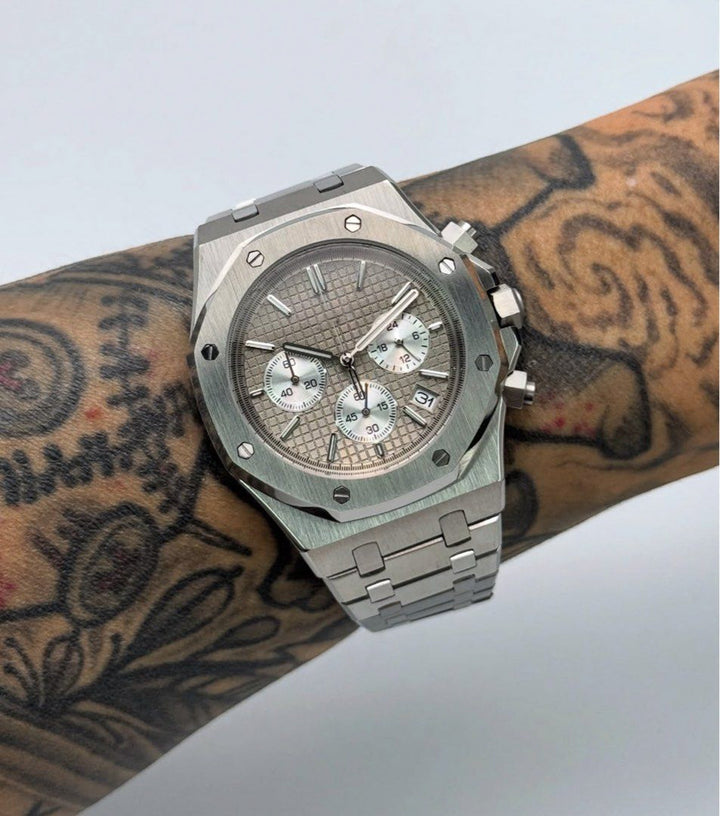 Cement Oak Chronograph - Chrono Canada