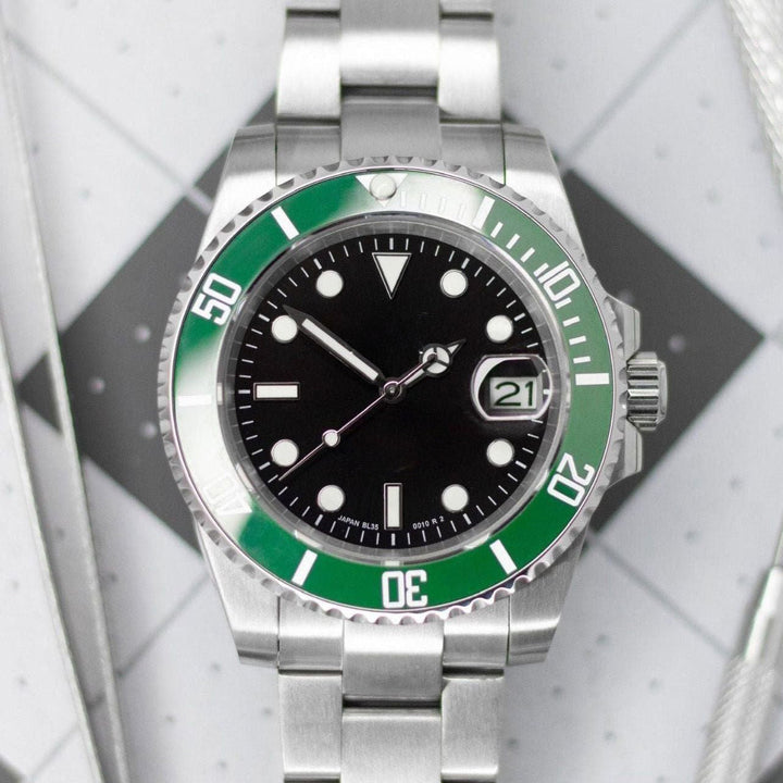 Ceramic Green Sub - Chrono Canada