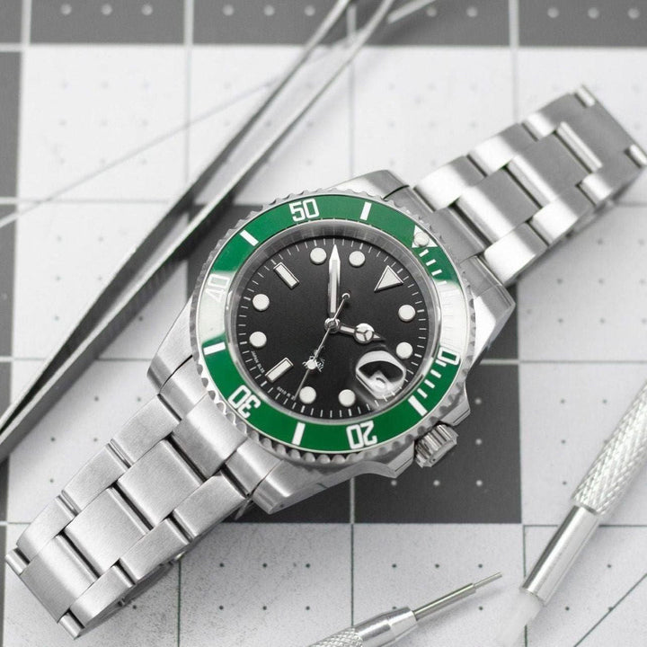 Ceramic Green Sub - Chrono Canada