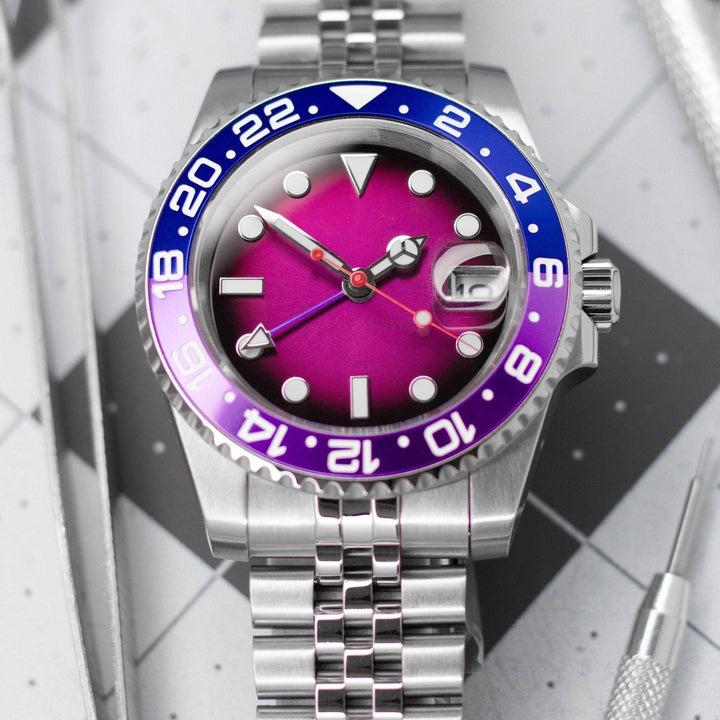 Crazy Purple GMT - Chrono Canada