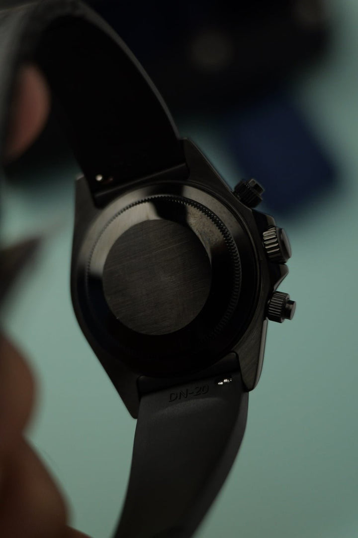 Cubic Dark Chronograph - Chrono Canada