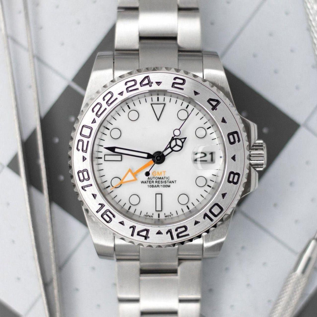 Edged Polar GMT - Chrono Canada