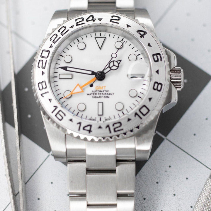 Edged Polar GMT - Chrono Canada