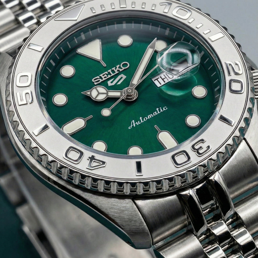 Emerald Yacht 5 - Chrono Canada