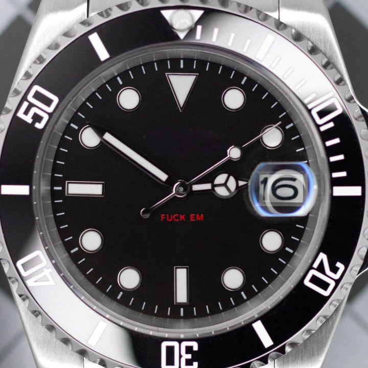 (FEm) Classic Ceramic Sub - Chrono Canada