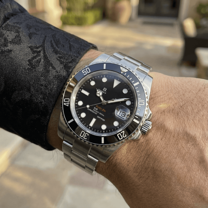 (FEm) Classic Ceramic Sub - Chrono Canada