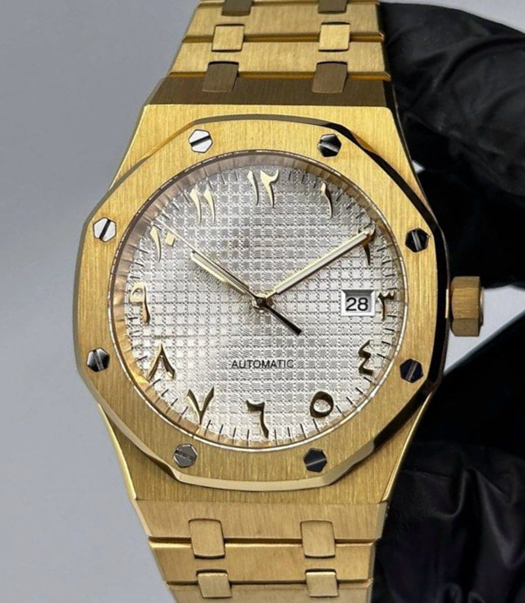 Gold Arabic Oak - Chrono Canada