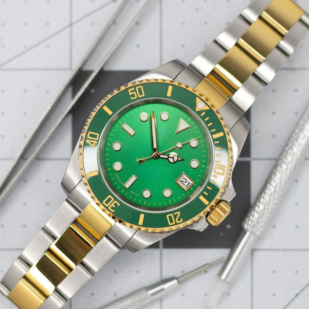 Gold Green Sub - Chrono Canada