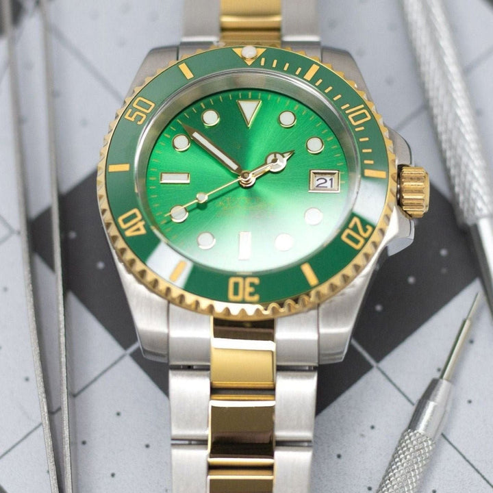 Gold Green Sub - Chrono Canada