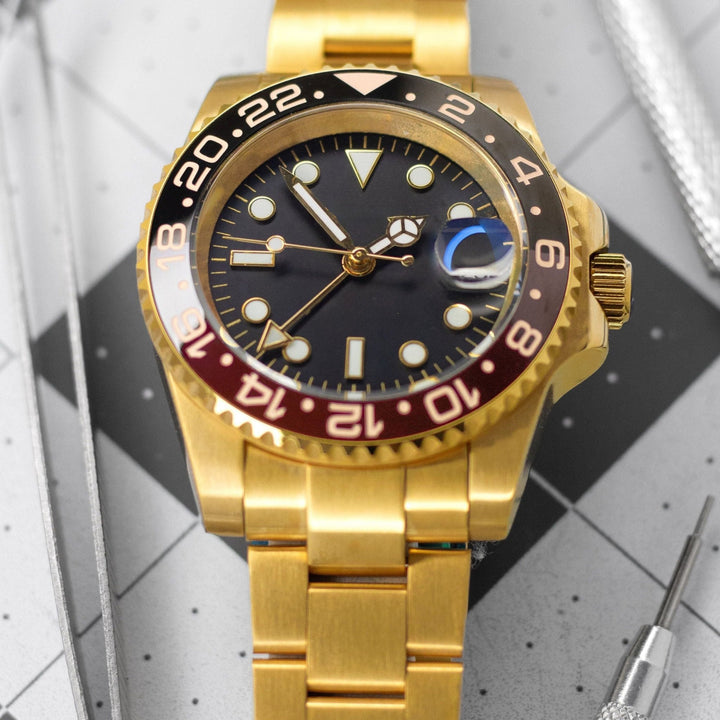 Gold Root Beer GMT - Chrono Canada