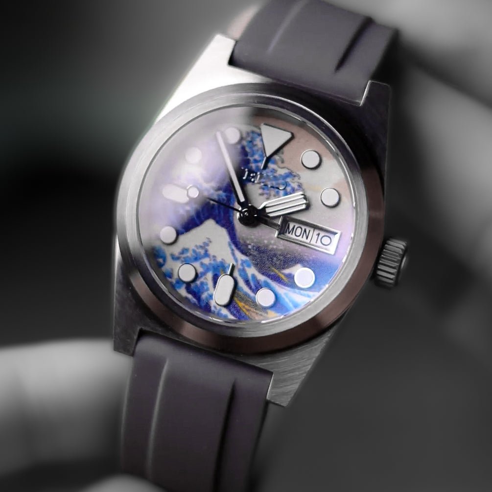 Great Wave Perp - Chrono Canada