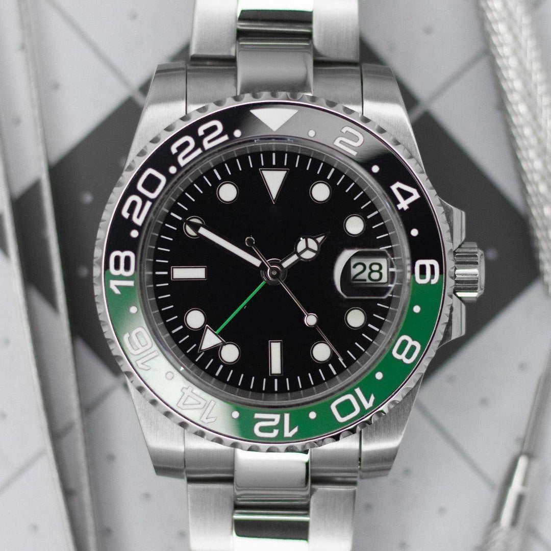 Green Pop GMT – Chrono Canada - Main Image