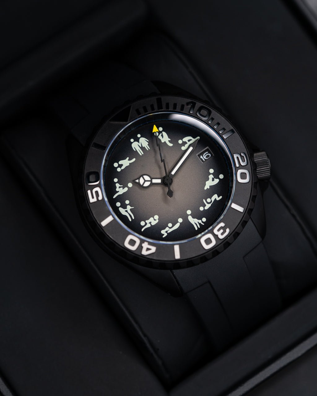 Night Stealth Adult - Chrono Canada