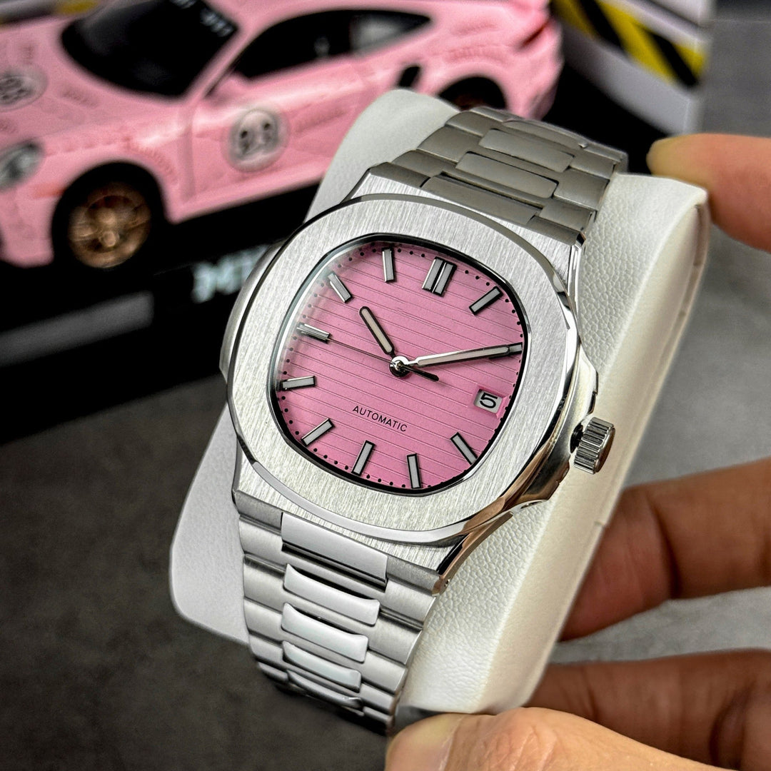 Pink Naut - Chrono Canada