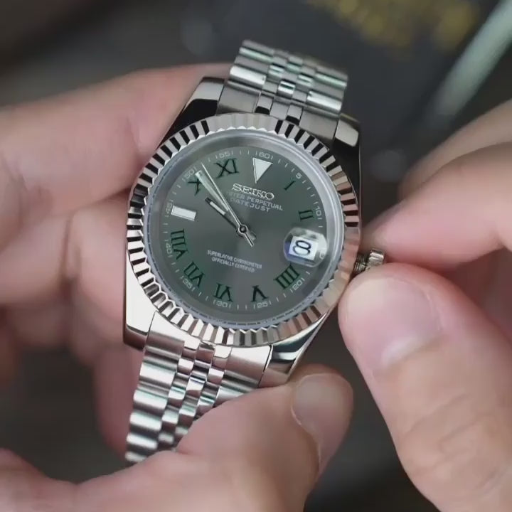 Roman Tennis DJ (36mm)