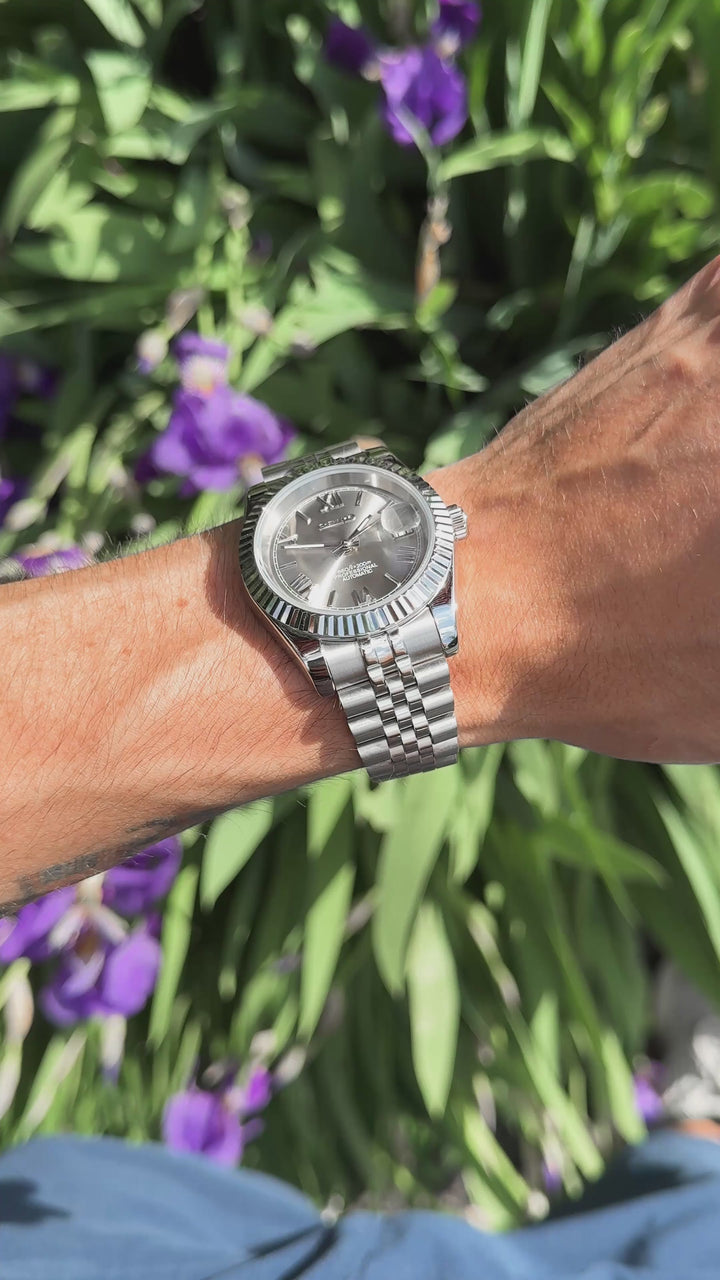 Sunburst Roman Silver DJ