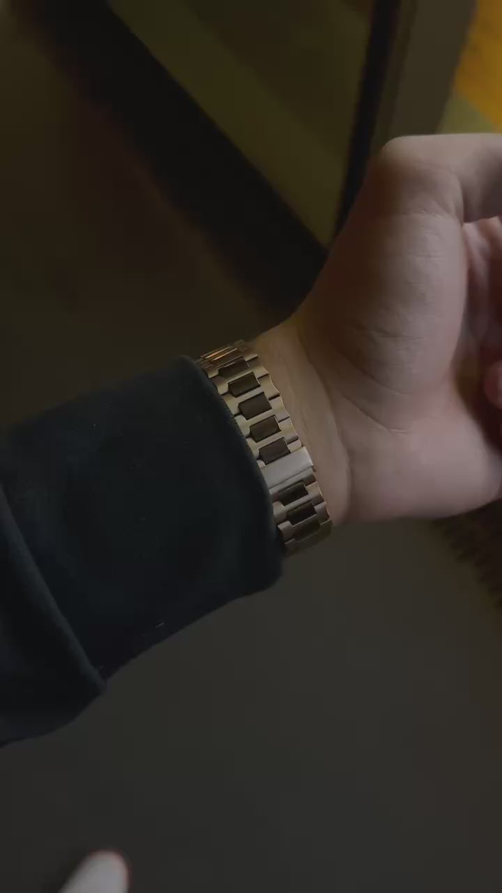 Rose Skeleton Brown Naut