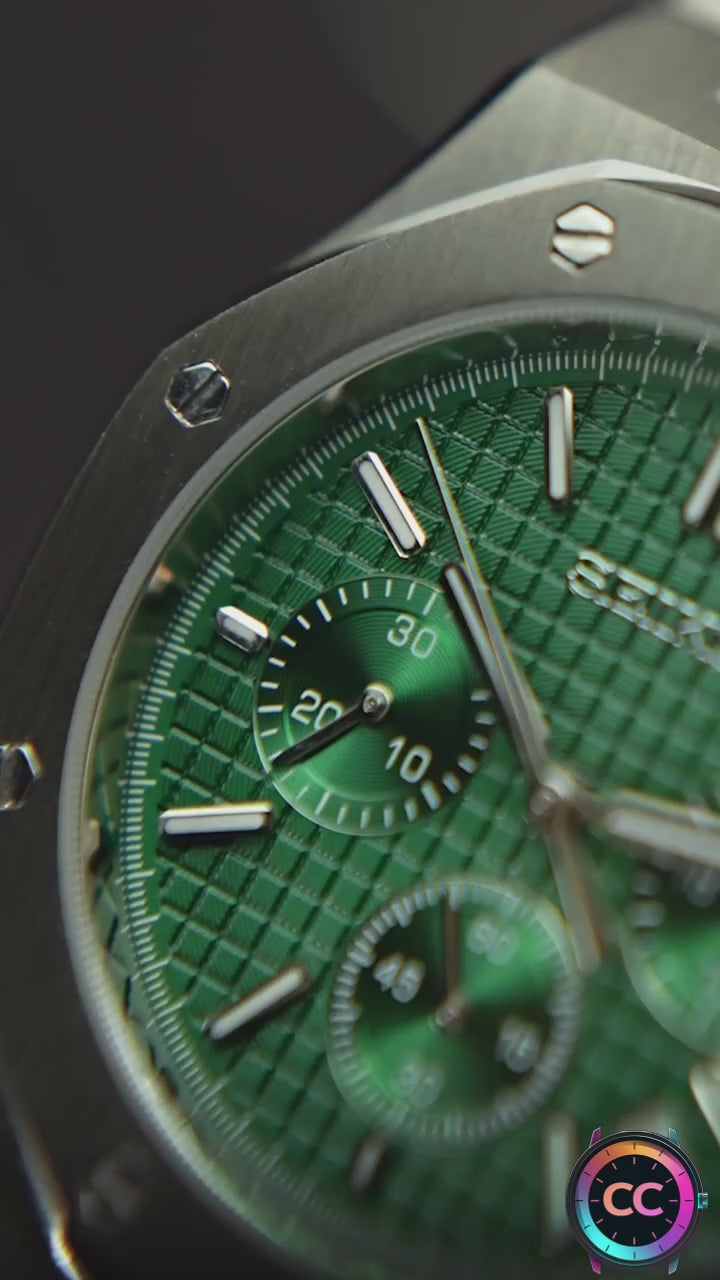 Oak Chronograph (Green)