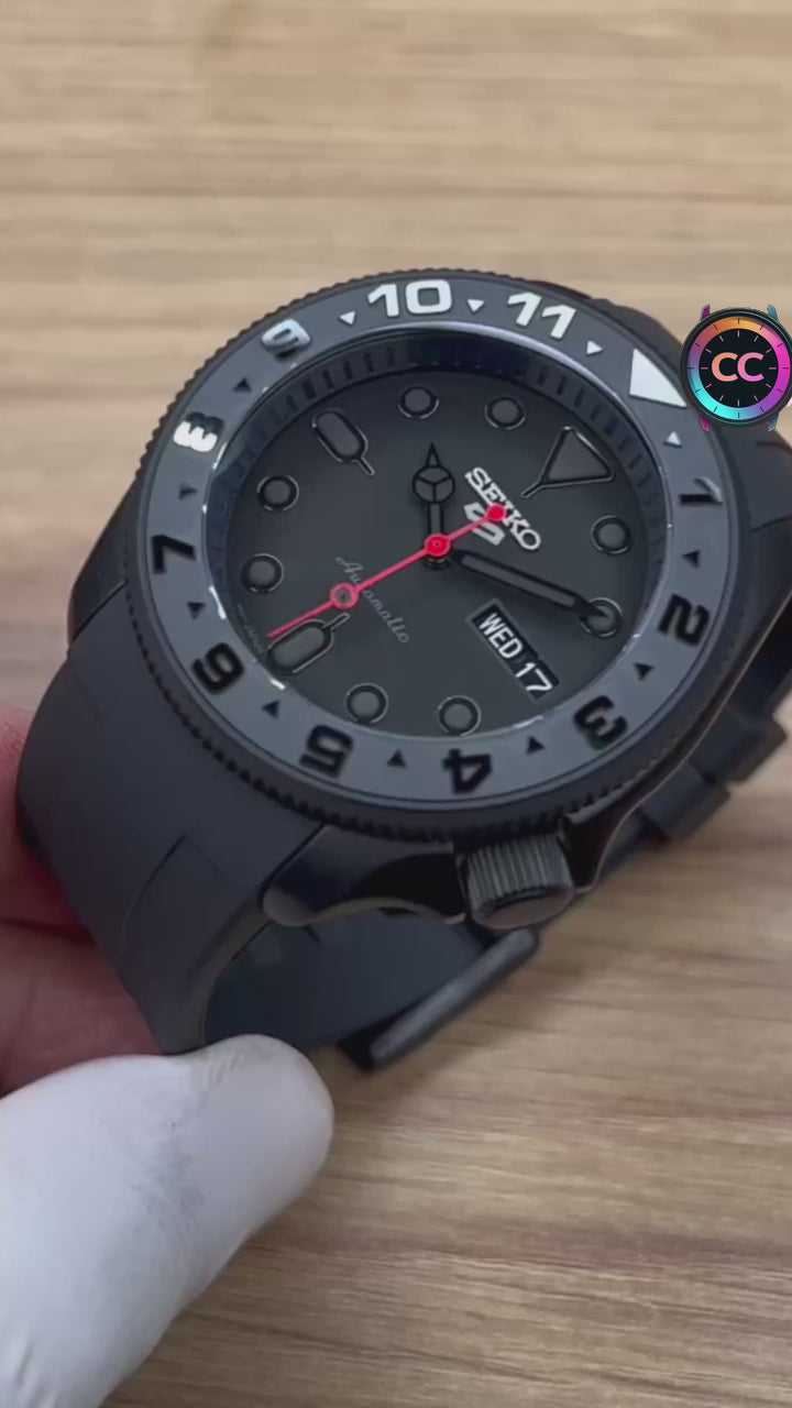 Stealth Red Commander