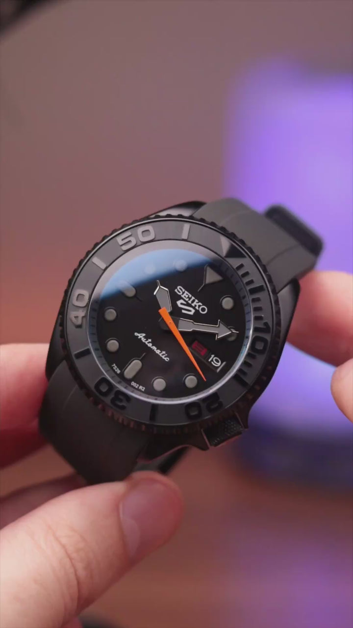 Stealth Orange Dagger