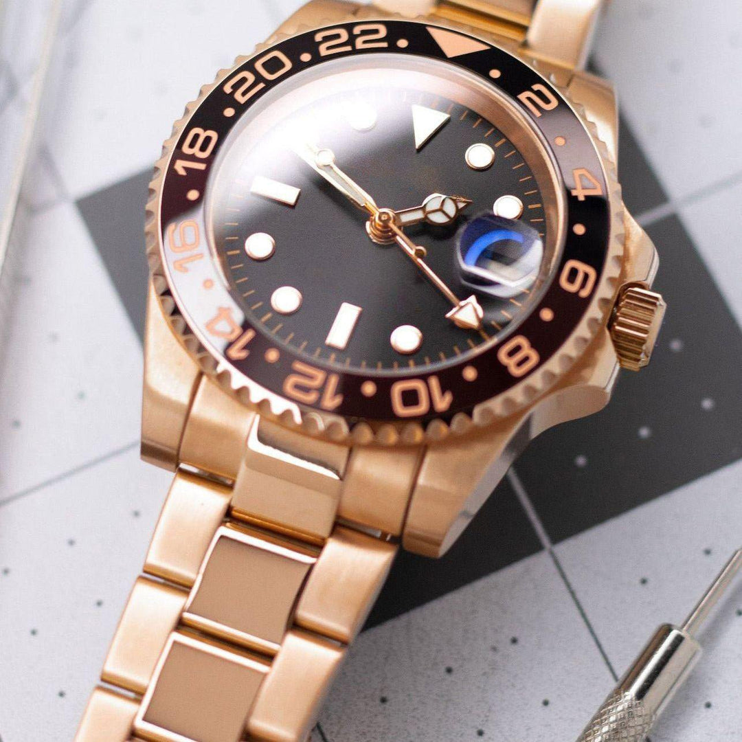 Root Beer GMT - Chrono Canada