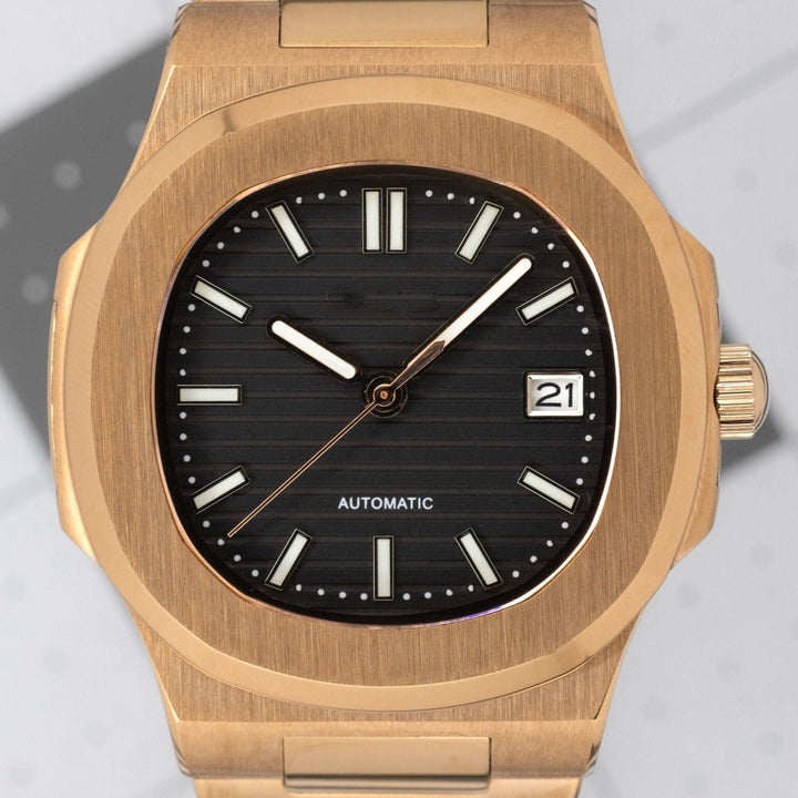 Rose Black Naut - Chrono Canada