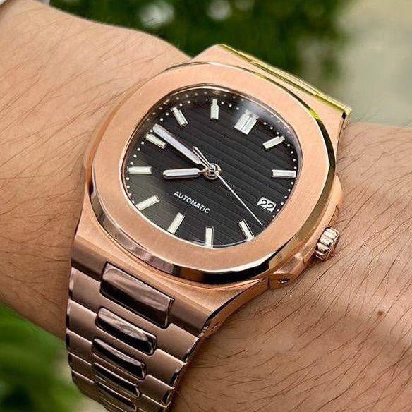 Rose Black Naut - Chrono Canada