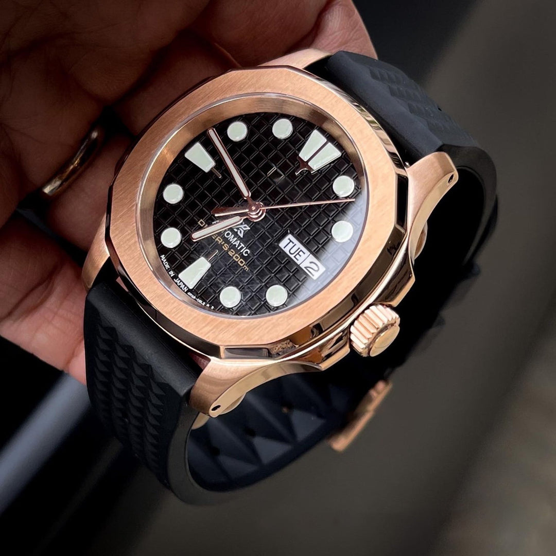 Rose Emperor Naut - Chrono Canada