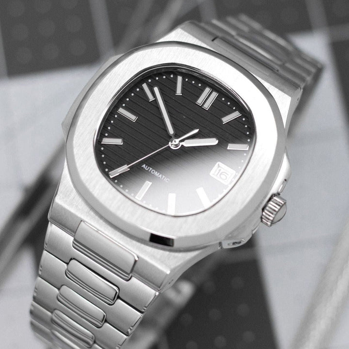 Silver Black Naut - Chrono Canada