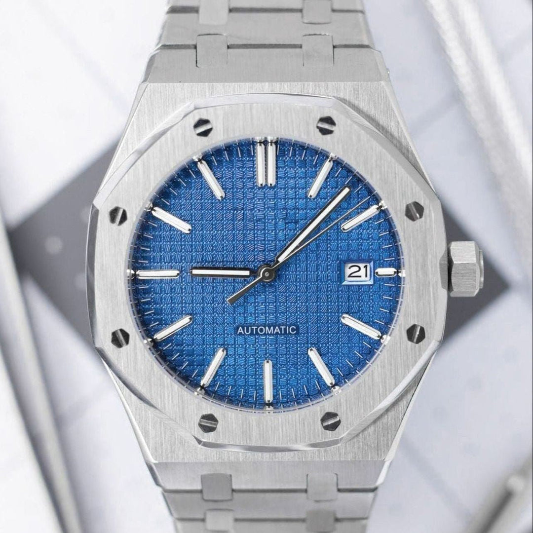 Silver Blue Oak - Chrono Canada