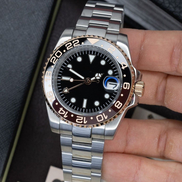 Silver RootBeer GMT - Chrono Canada